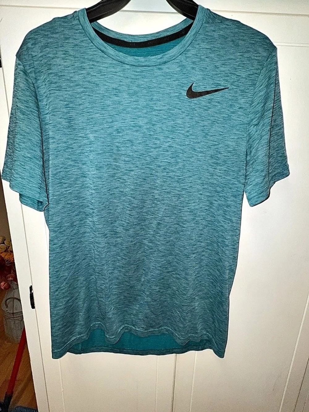 Nike Dri-FIT Short Sleeve Athletic Tee in Blue Size Medium